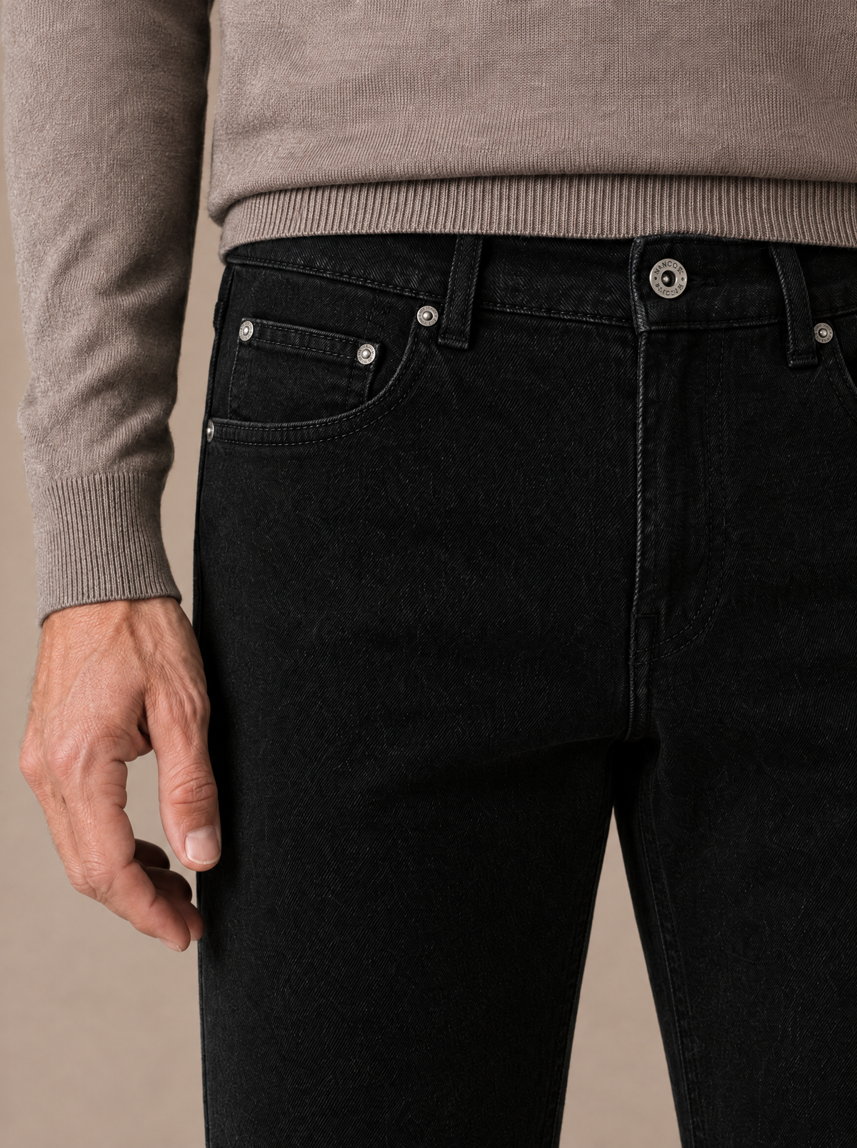 The Precision Jeans – Jet Black