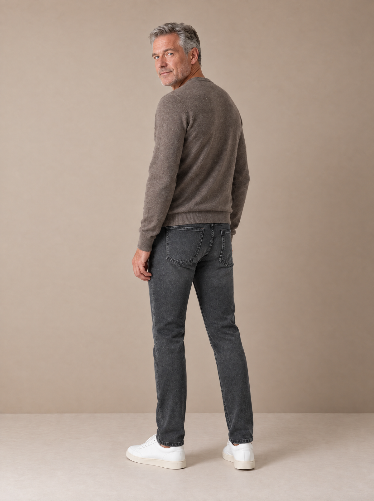 The Precision Jeans – Graphite