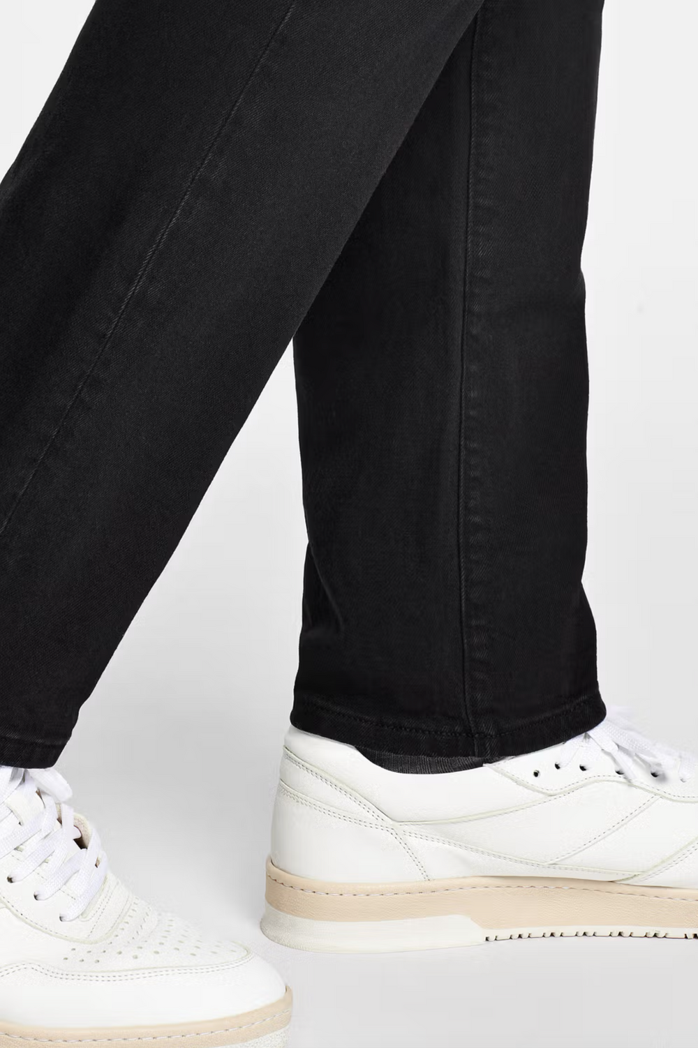 The Jeans - Black